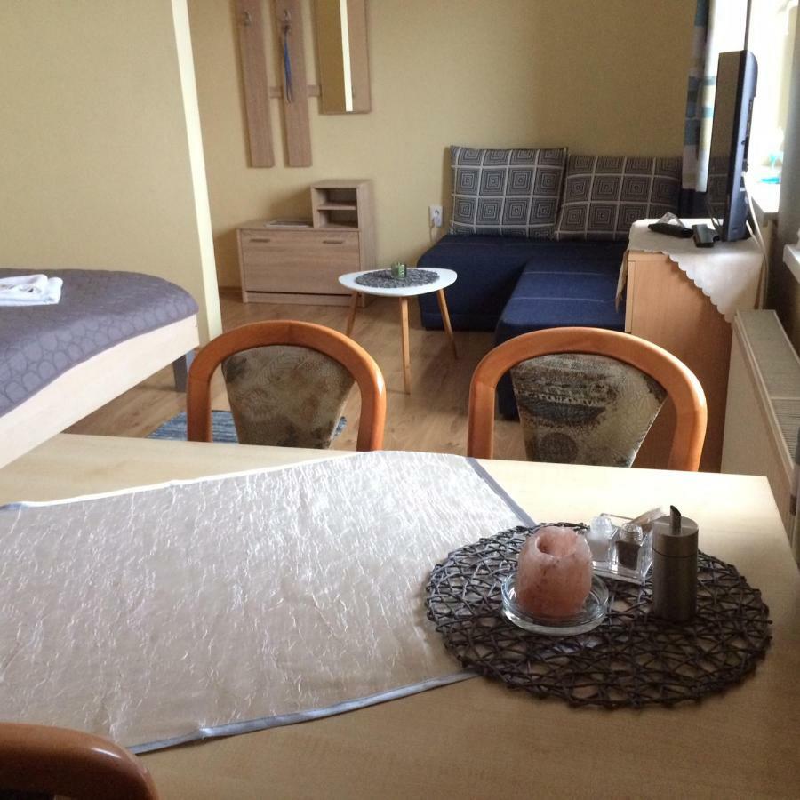 Beska Apartment เบเชนยอวา ภายนอก รูปภาพ